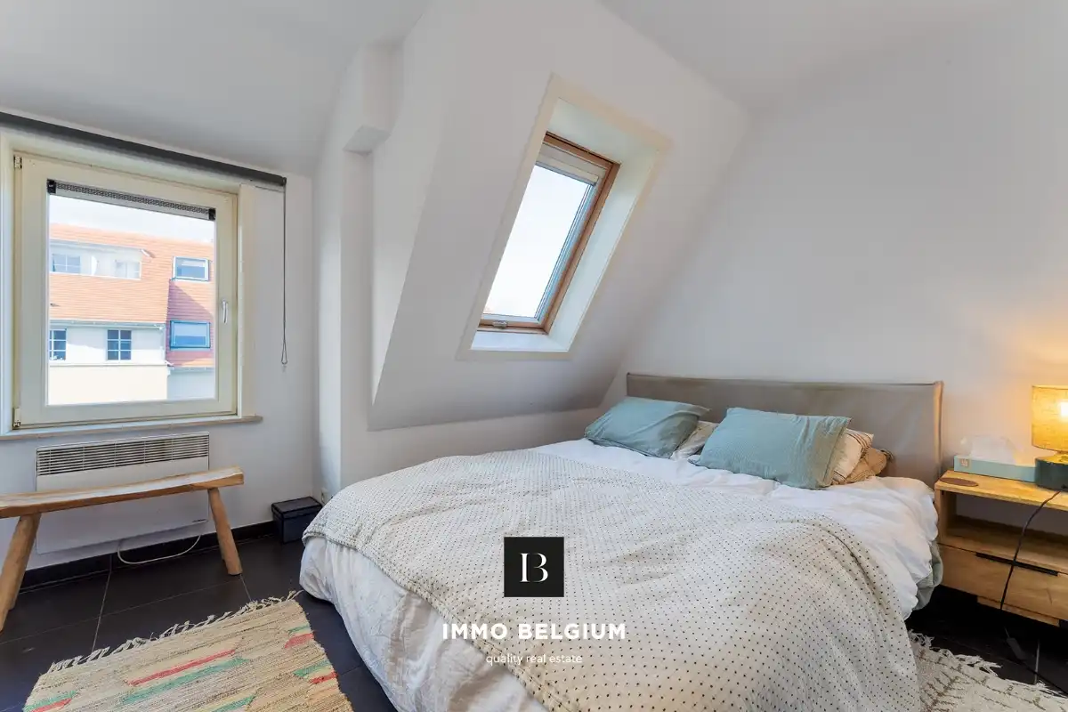 Instapklaar duplex appartement met 2 slaapkamers foto 3