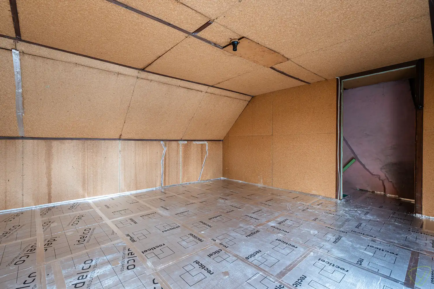 Gezellige stadswoning in de IJzerstraat te Eeklo foto 19
