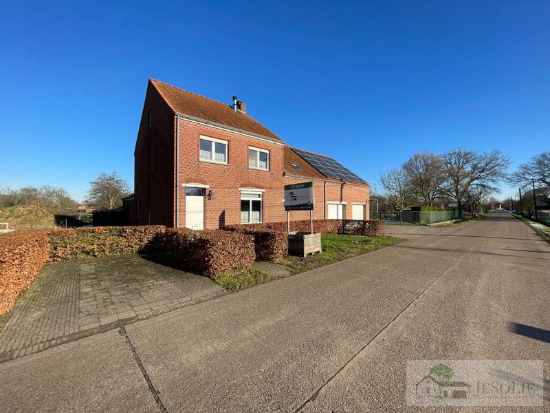 Hoofdfoto van de publicatie: Landelijke woning op 90a85ca - met vergunde stallen