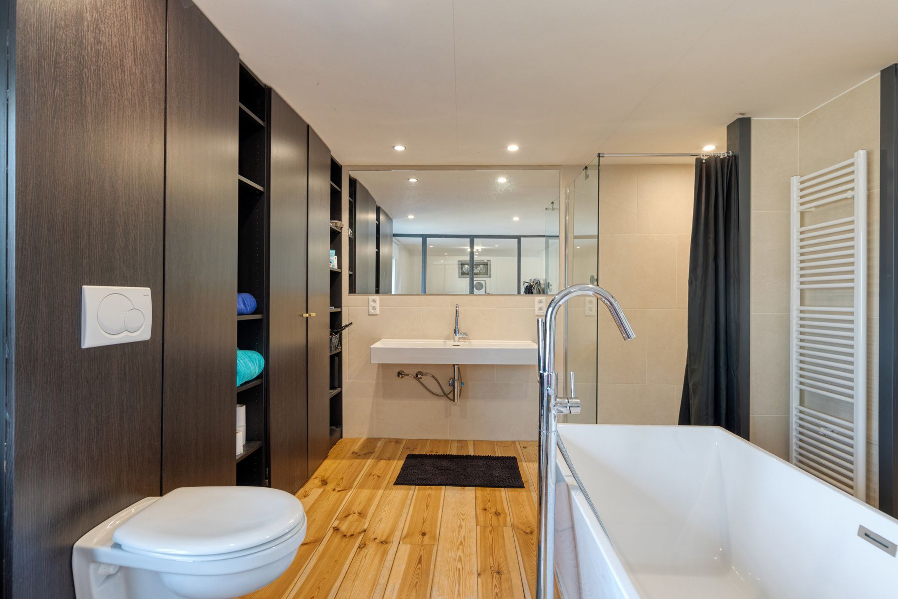 Instapklare woning met 1 slaapkamer, tuin en garage! foto 13