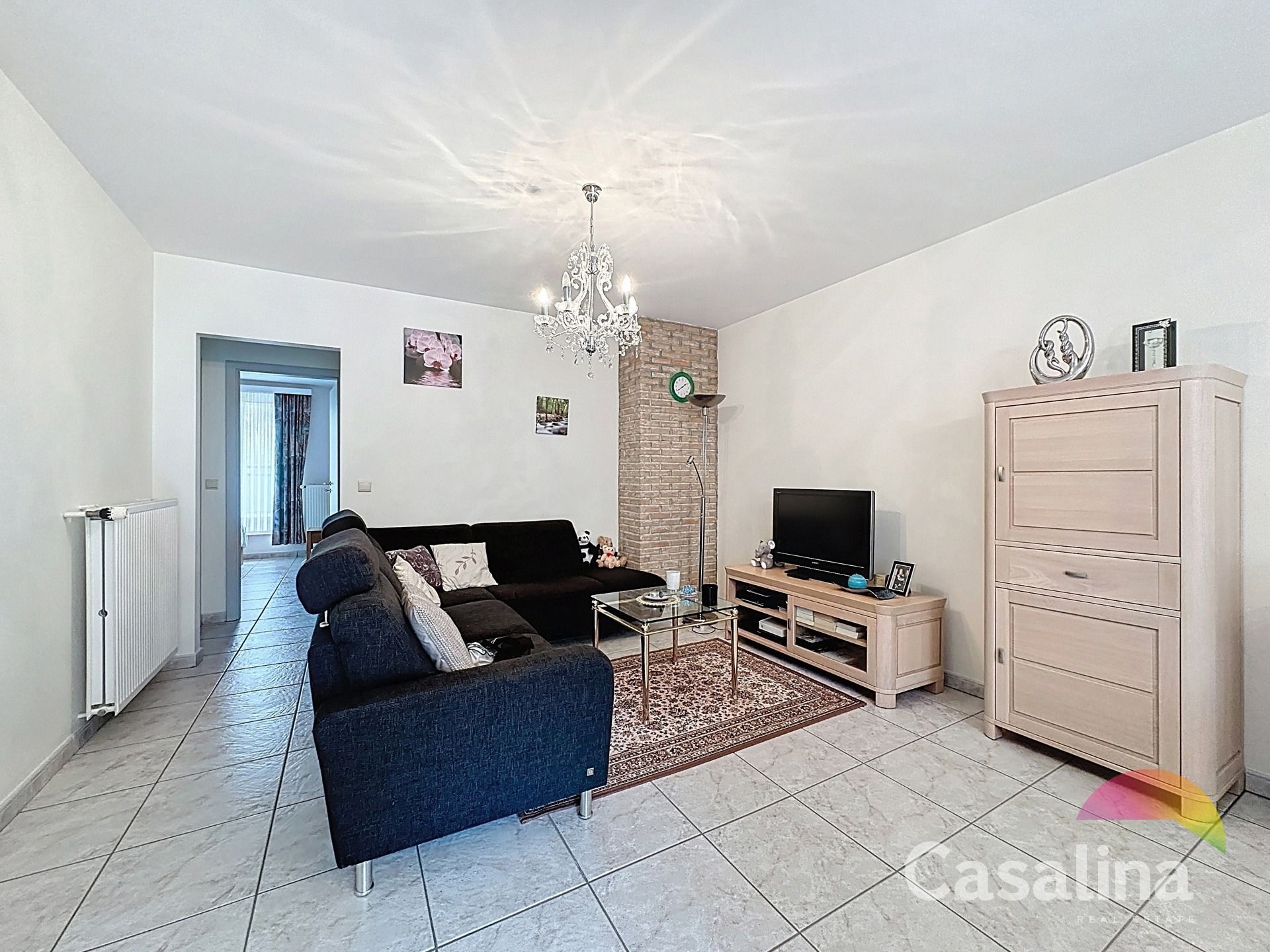 Gemengd gebouw bestaande uit 2 handelsruimtes en 4 woonunits foto 9