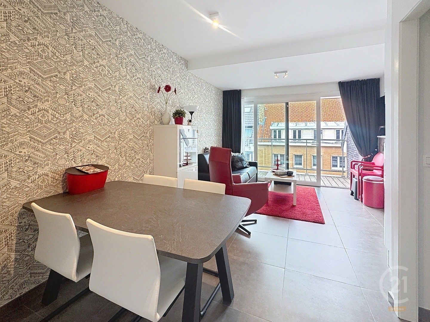 Instapklaar appartement met terras – Gelegen in het hart van Westende-Dorp foto 3