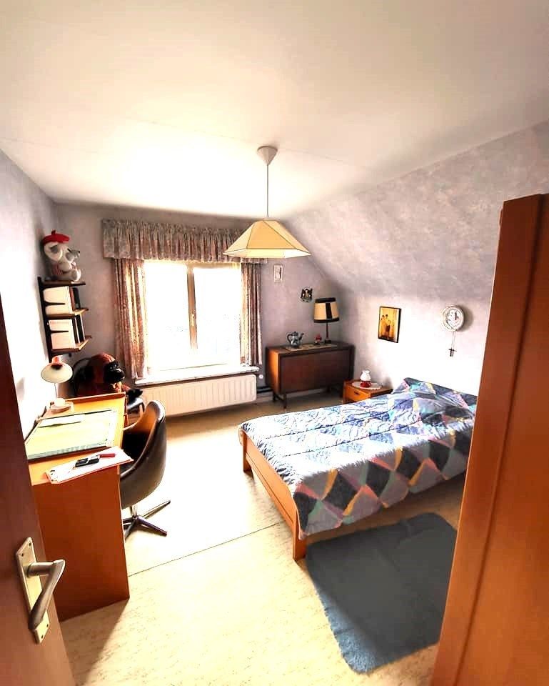 Bungalow met extra verdieping. foto 13