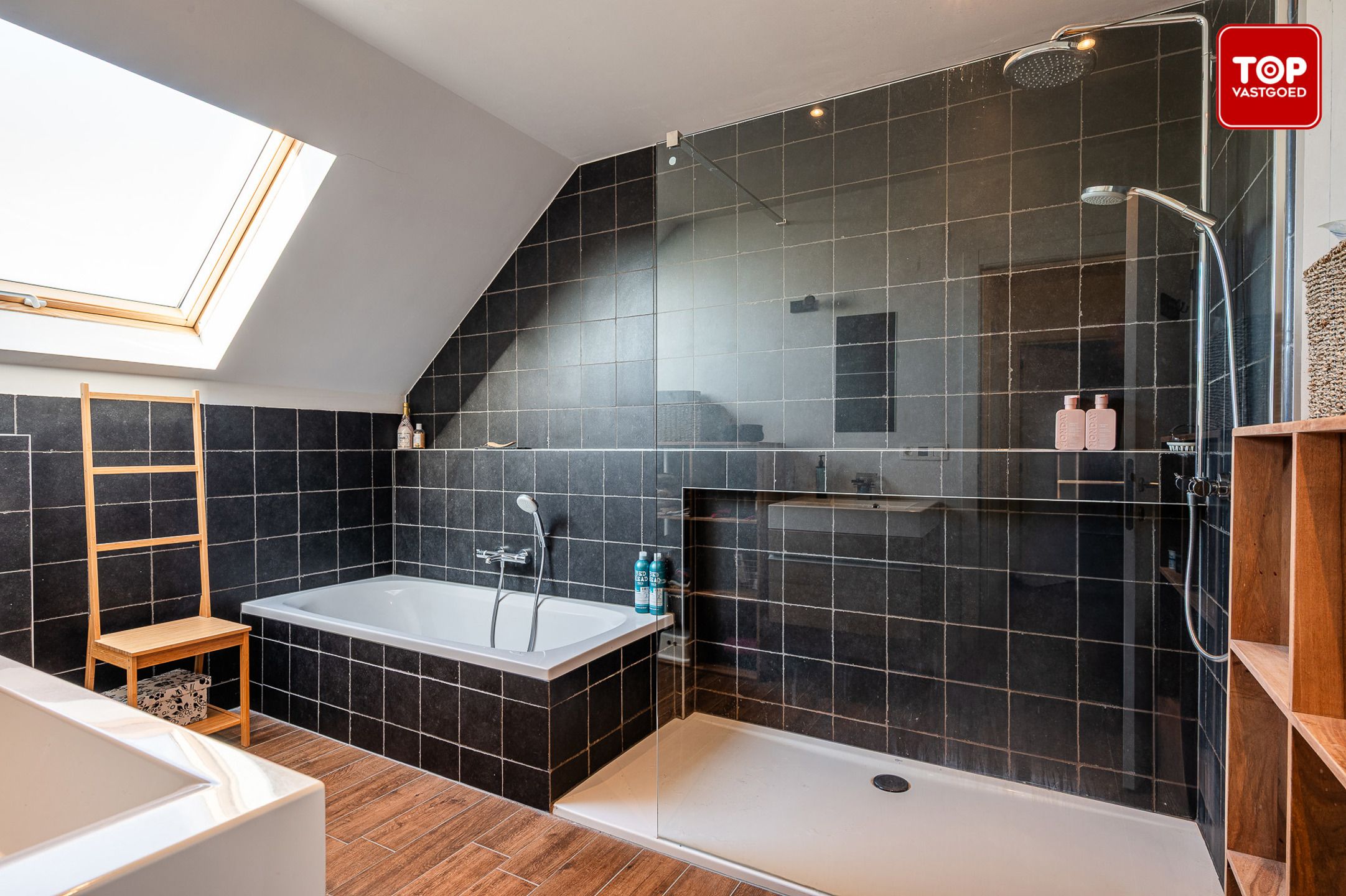 Energiezuinige woning met 3 slaapkamers en prachtige tuin foto 14