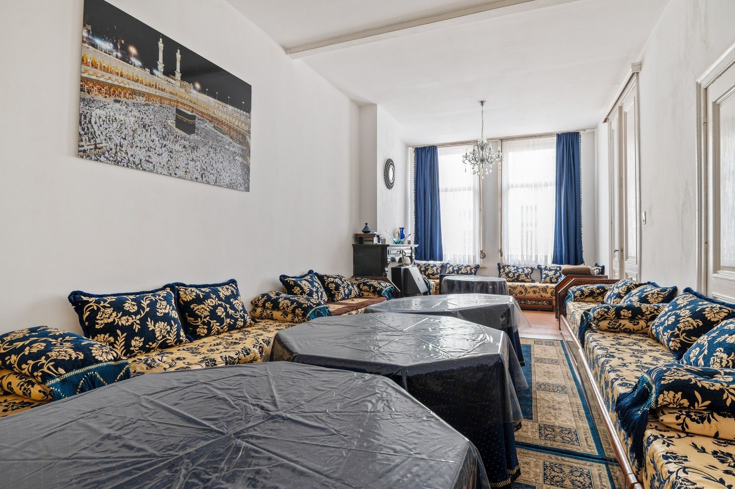 Ruime woning met 8 slaapkamers te Antwerpen! foto 6