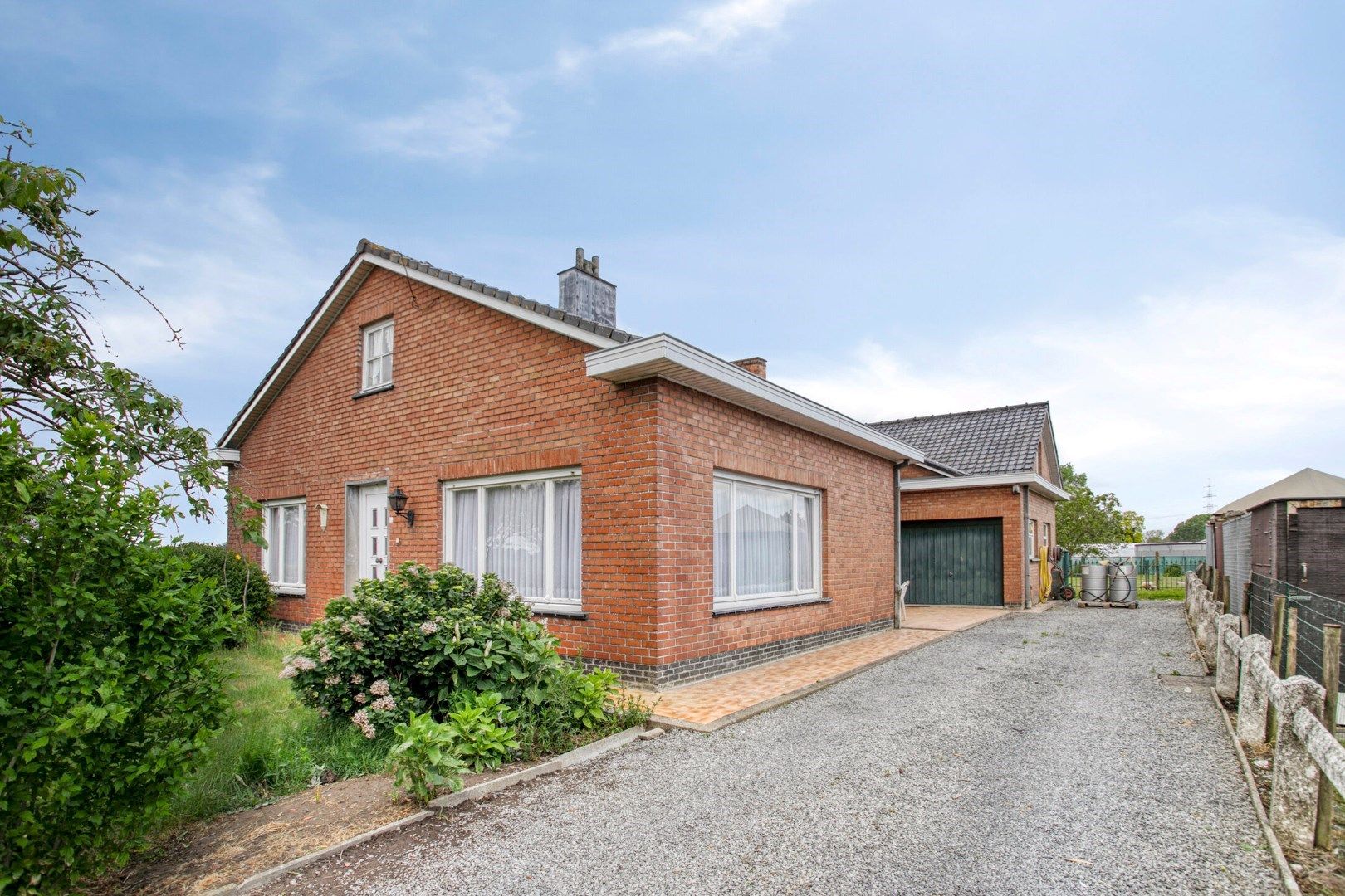 Landelijk gelegen woning of bouwgrond foto 3
