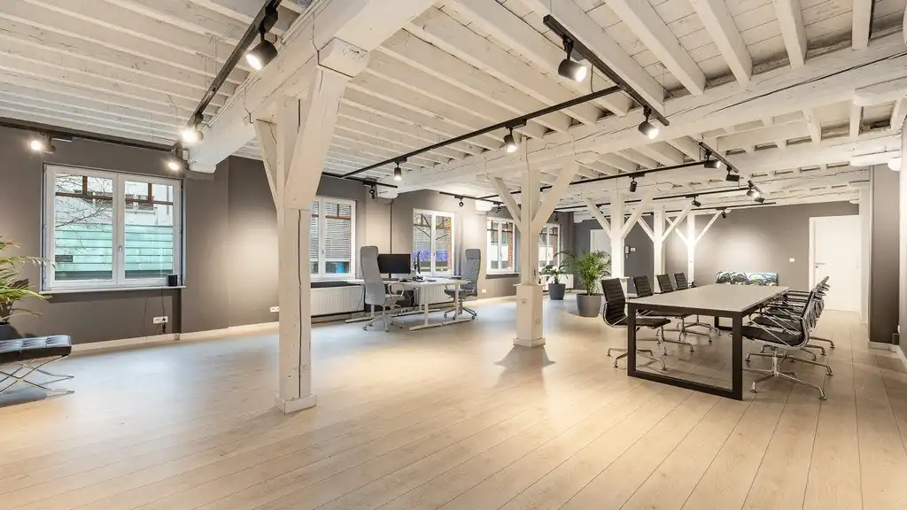 Kantoor of showroom te huur aan het Eilandje in Antwerpen foto 4