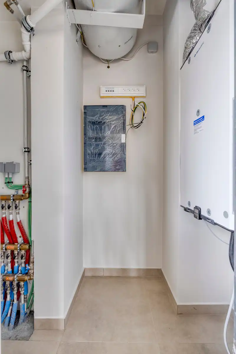 Stijlvol appartement  in hartje Zeveneken! foto 7