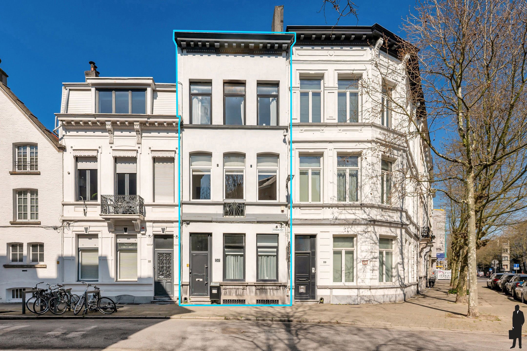 Luxueus gerenoveerde herenwoning op ‘t Zuid. foto {{pictureIndex}}