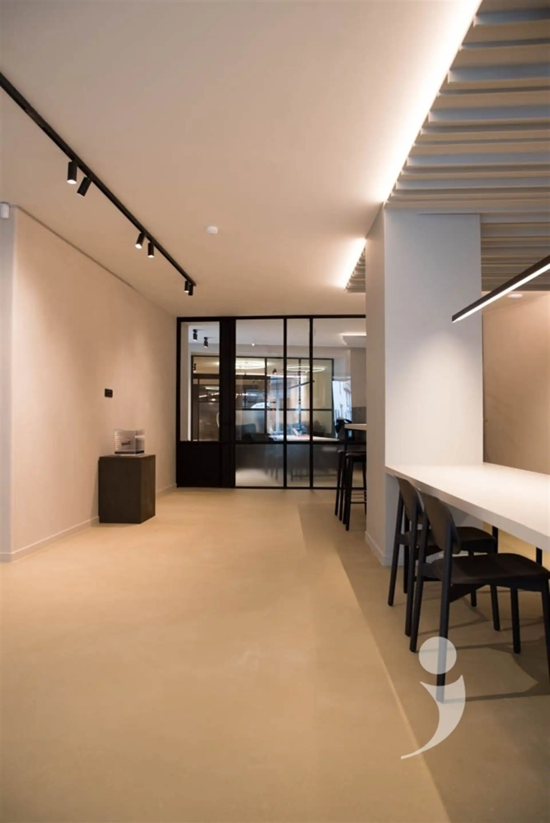 Uniek high end kantoorgebouw in historisch stadscentrum  foto 15