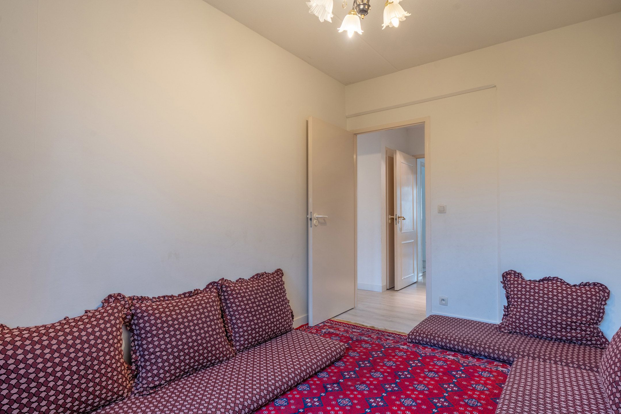 Ruim 3 slaapkamerappartement met terras te Turnhout. foto 11