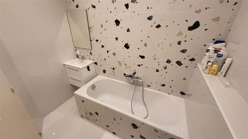 Ruim appartement met zicht op Stadspark foto 18