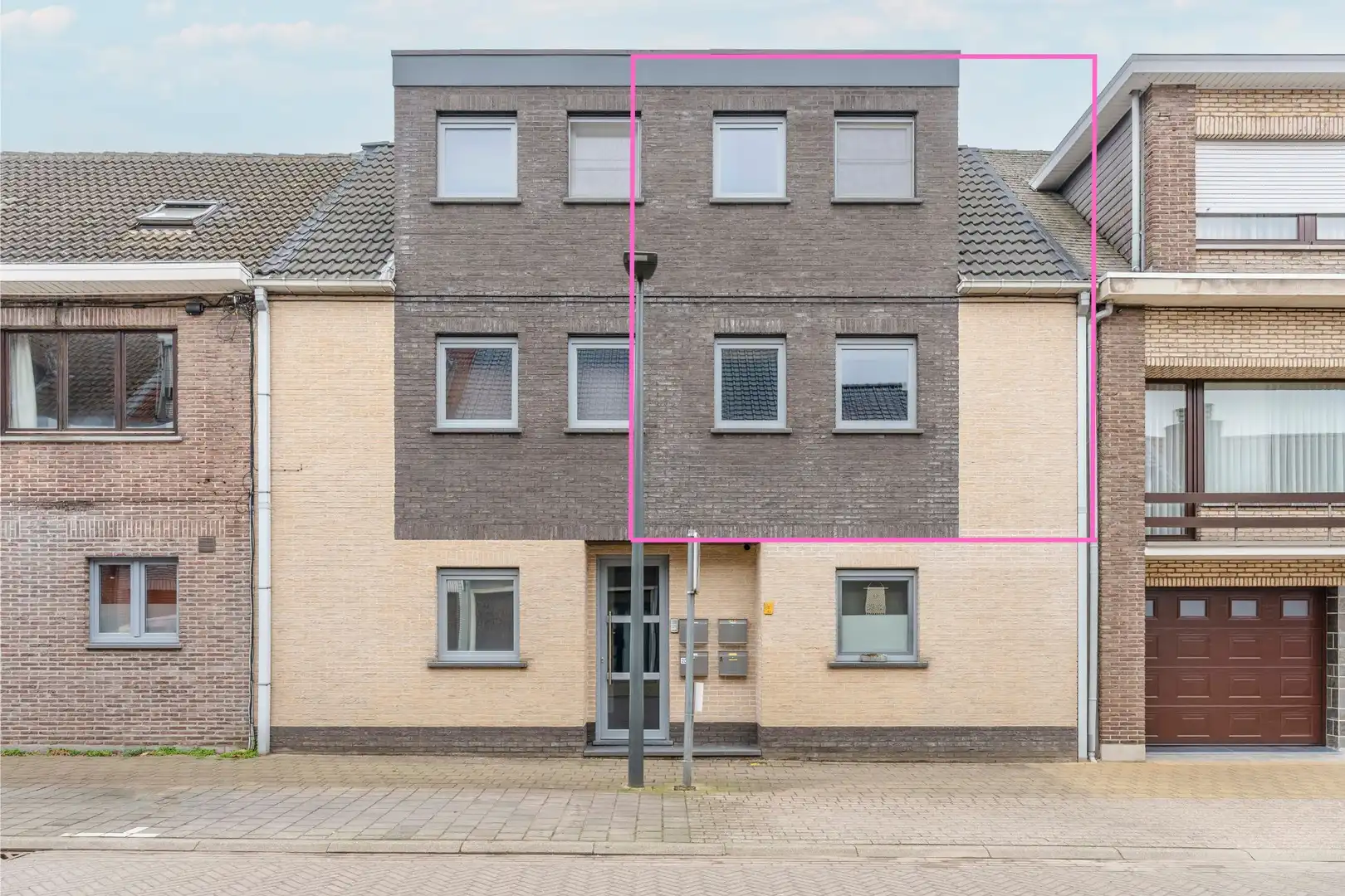 Instapklaar DUPLEX-appartement met GARAGEBOX foto 2