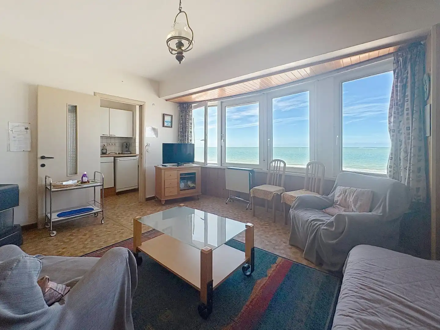 Appartement met frontaal zeezicht en zonnig terras van 30 m² in Koksijde foto 2