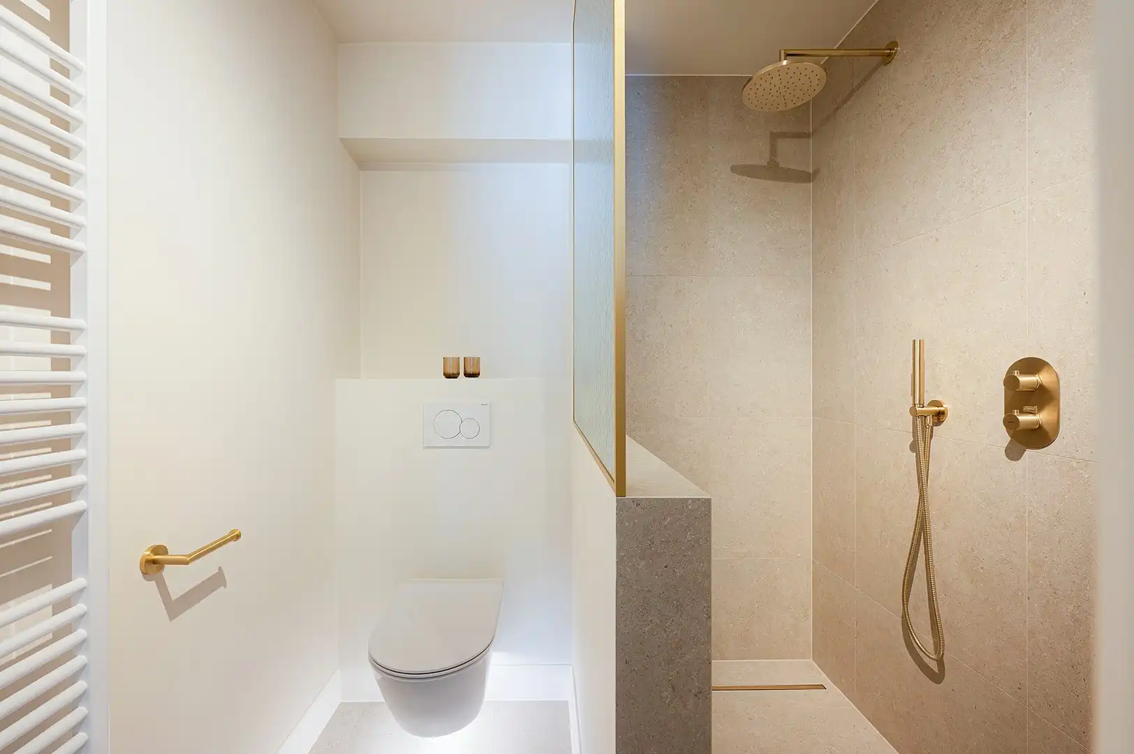 Gerenoveerd appartement op een uitstekende ligging nabij het Lichttorenplein. foto 16
