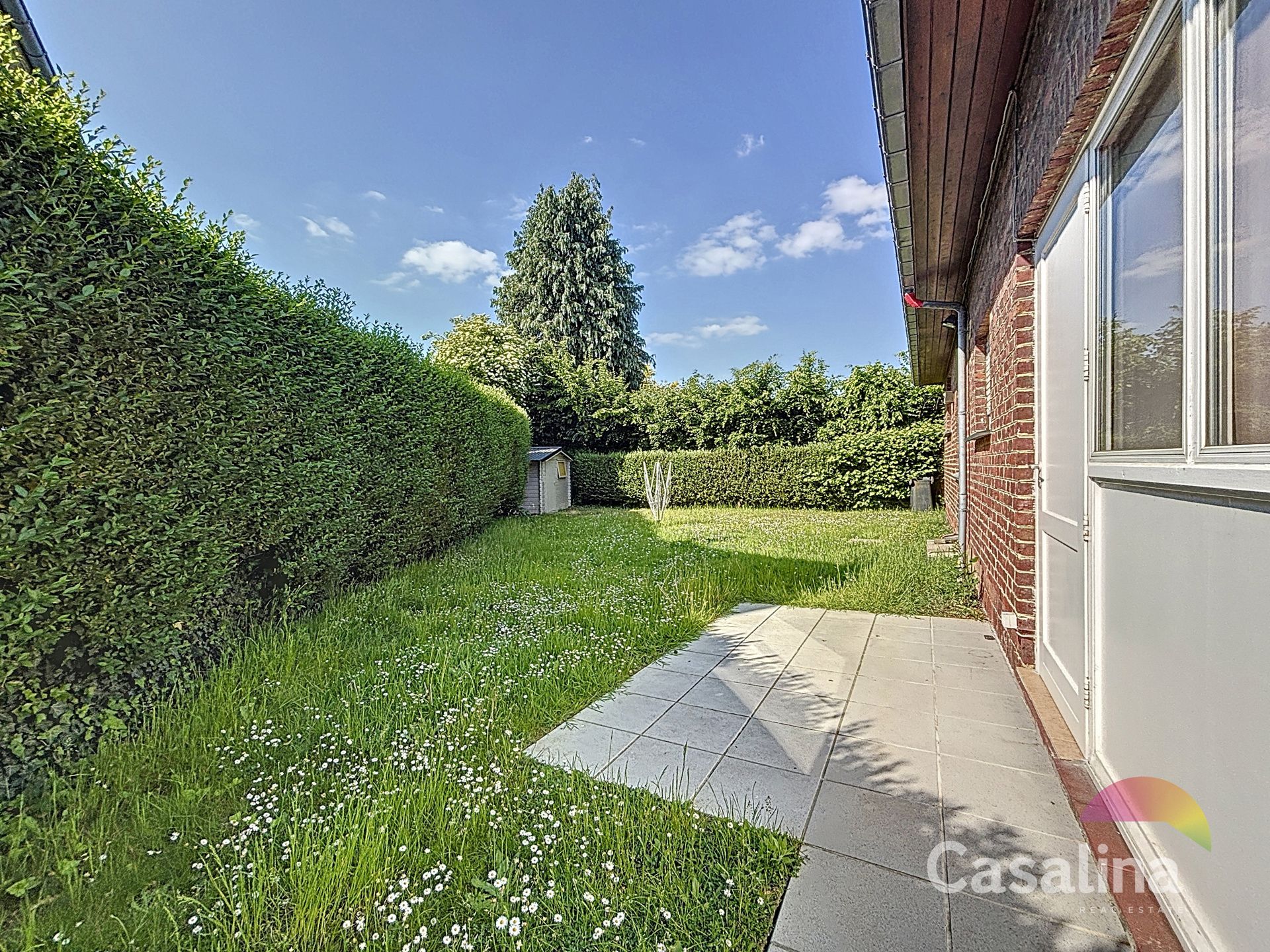 Huis met 3 slaapkamers en tuin foto 2