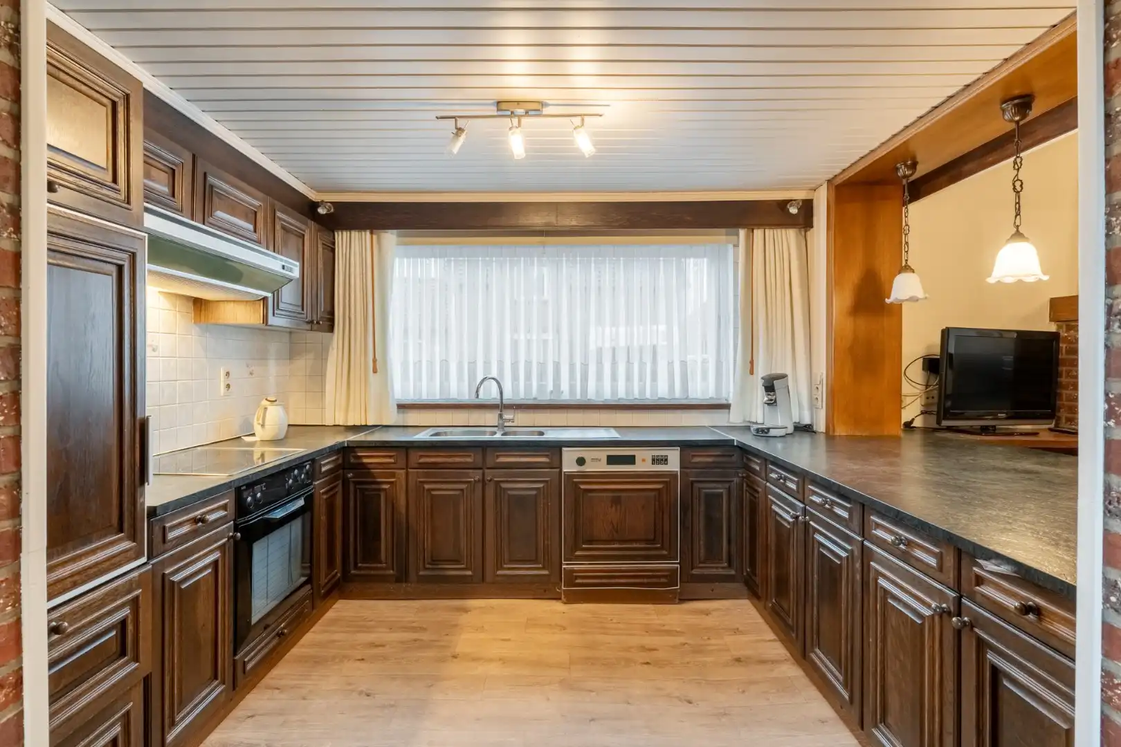 Charmante gezinswoning op een perceel van 5a58ca te Lanklaar, een deelgemeente van Dilsen-Stokkem.  foto 15