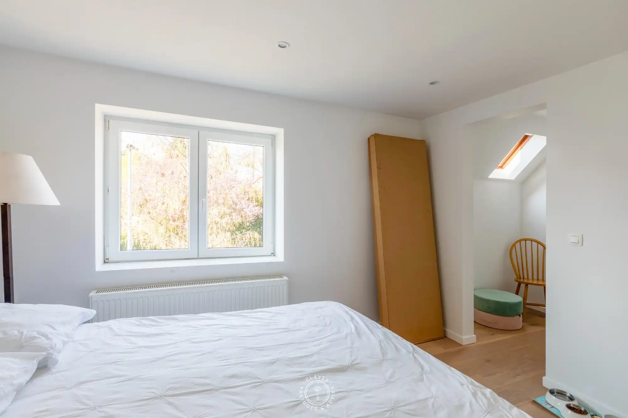 Aangename woning in de gegeerde Vogeltjeswijk foto 18