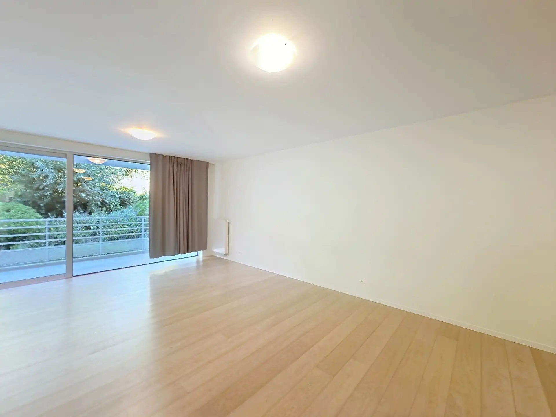 Appartement met 3 slaapkamers in een recent bouwproject! foto 3
