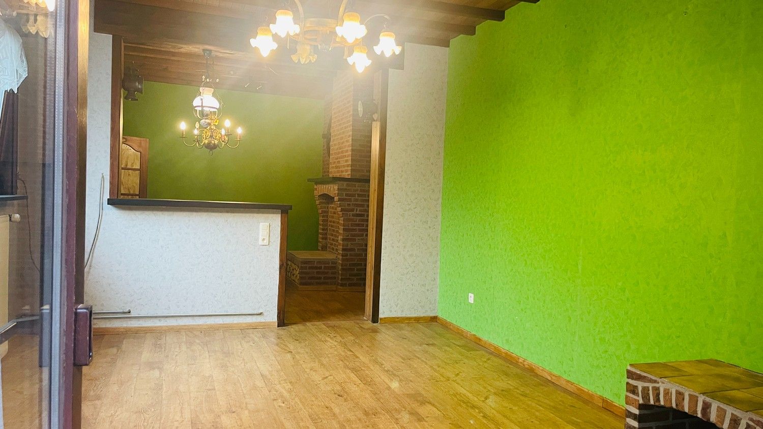 Centraal gelegen woning met 3 slpks, ruime volumes en zonnige buitenruimte foto 3