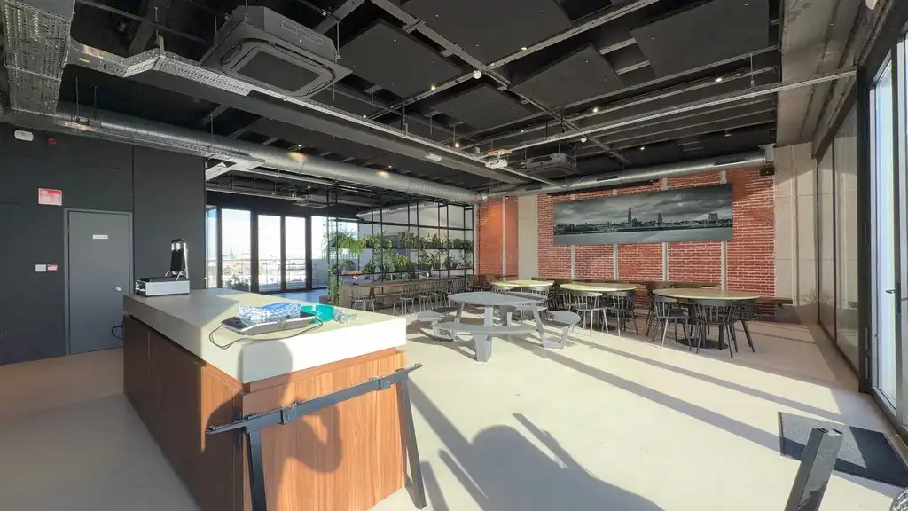 Instapklaar kantoor te huur in Hardy Building te Antwerpen foto 7