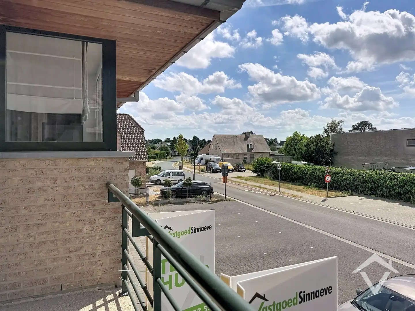 Instapklaar appartement met 2 slaapkamers, 2 bergingen en garage te Eernegem foto 15