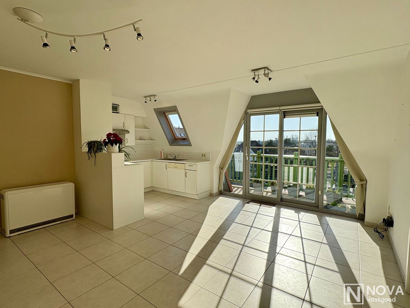 Goed gelegen appartement vlakbij de promenade foto 5