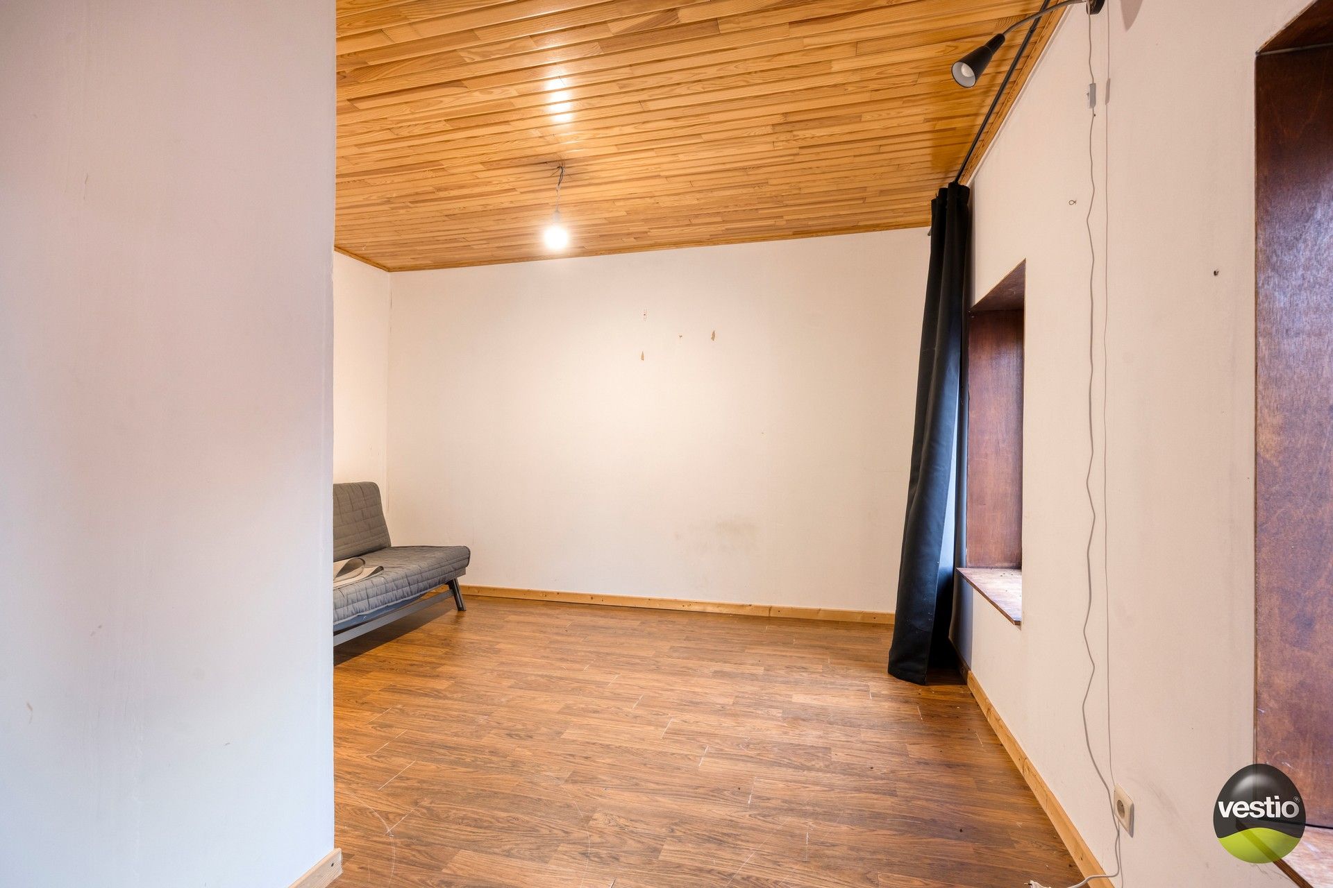 Te renoveren woning met bijgebouwen in het rustige centrum van Bevingen (Sint-Truiden) foto 26