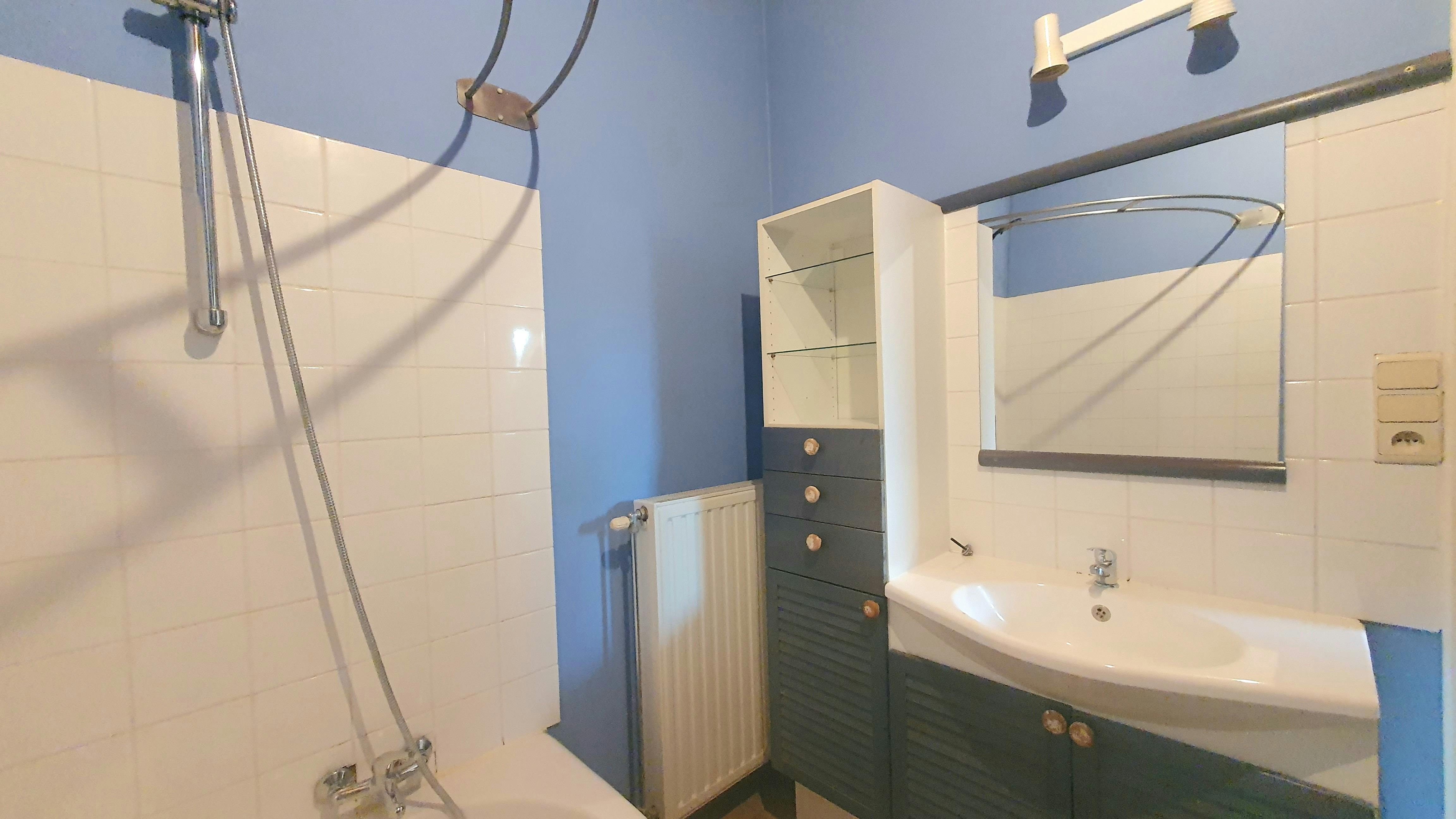 TE HUUR: Duplex appartement in Alken foto 12