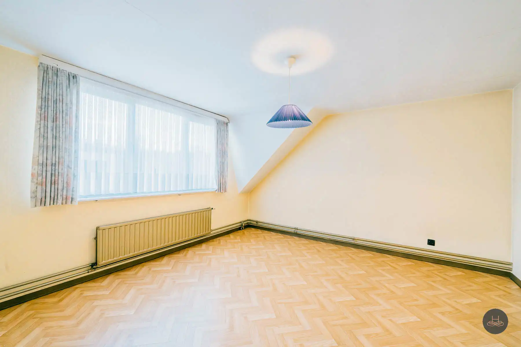 Uitstekend onderhouden woning met veel potentieel foto 13