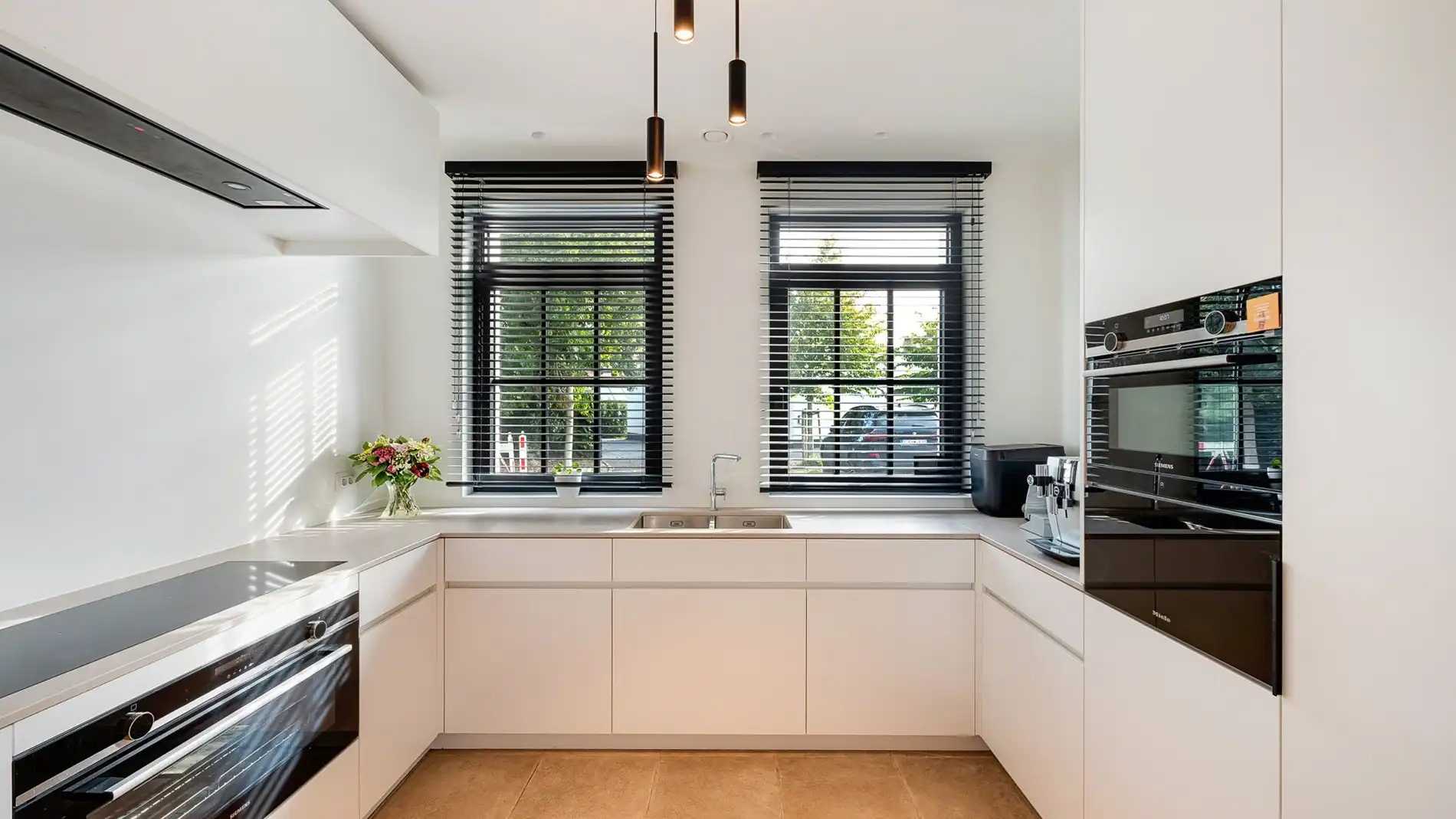 Halfopen bebouwing met garage te Knokke-Ramskapelle foto 8