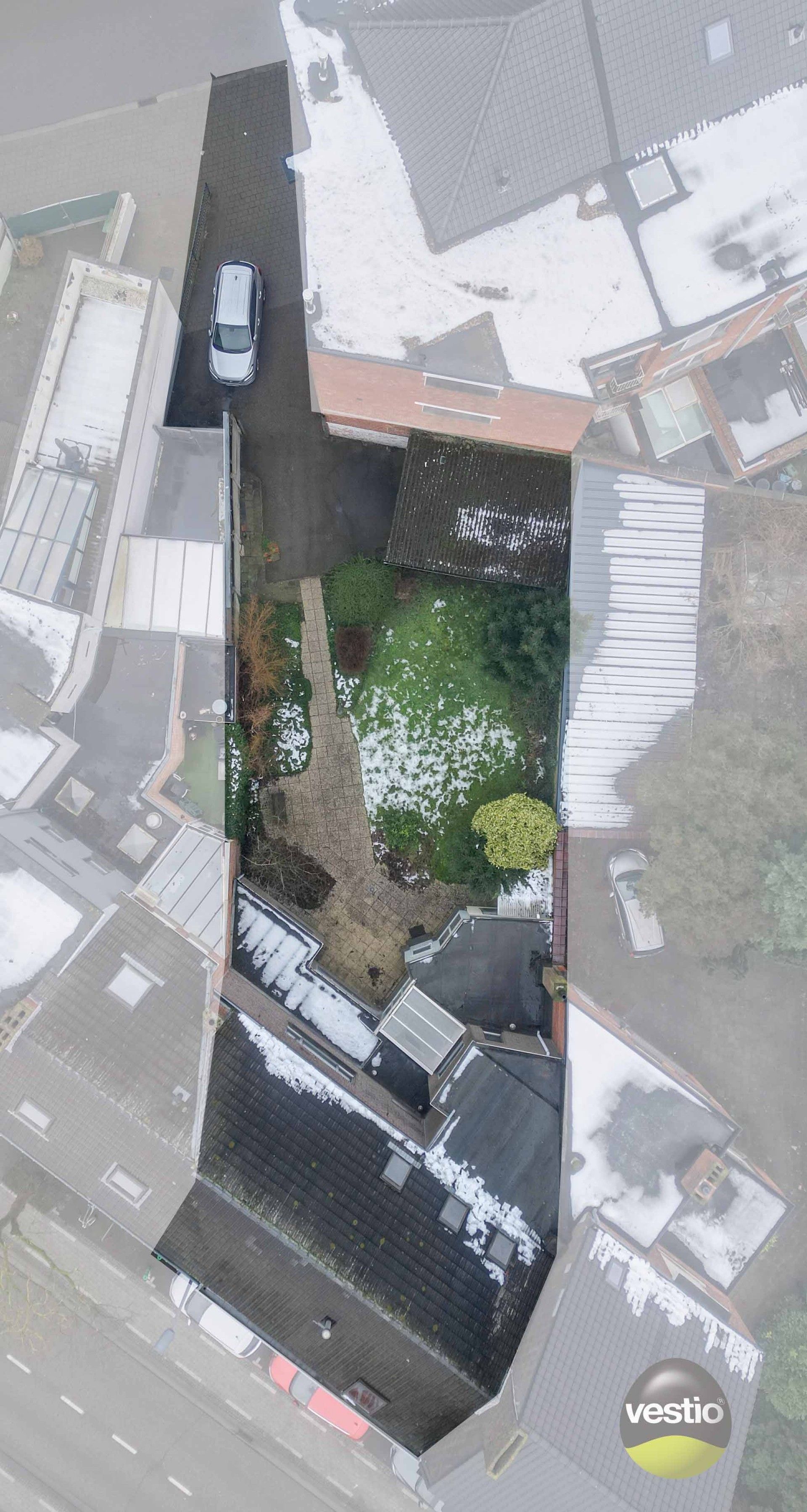 RUIME WONING MET MOGELIJKHEID KANTOOR-/PRAKTIJKRUIMTE BINNEN GROTE RING HASSELT foto 3