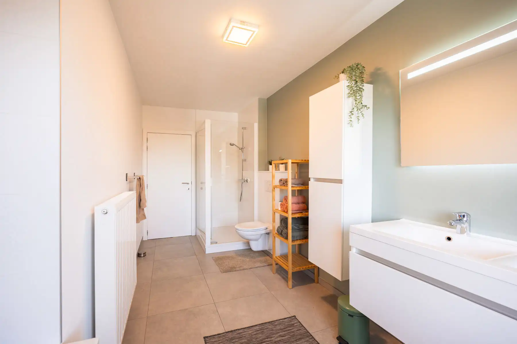 Gerenoveerde energiezuinige gezinswoning op een toplocatie foto 20