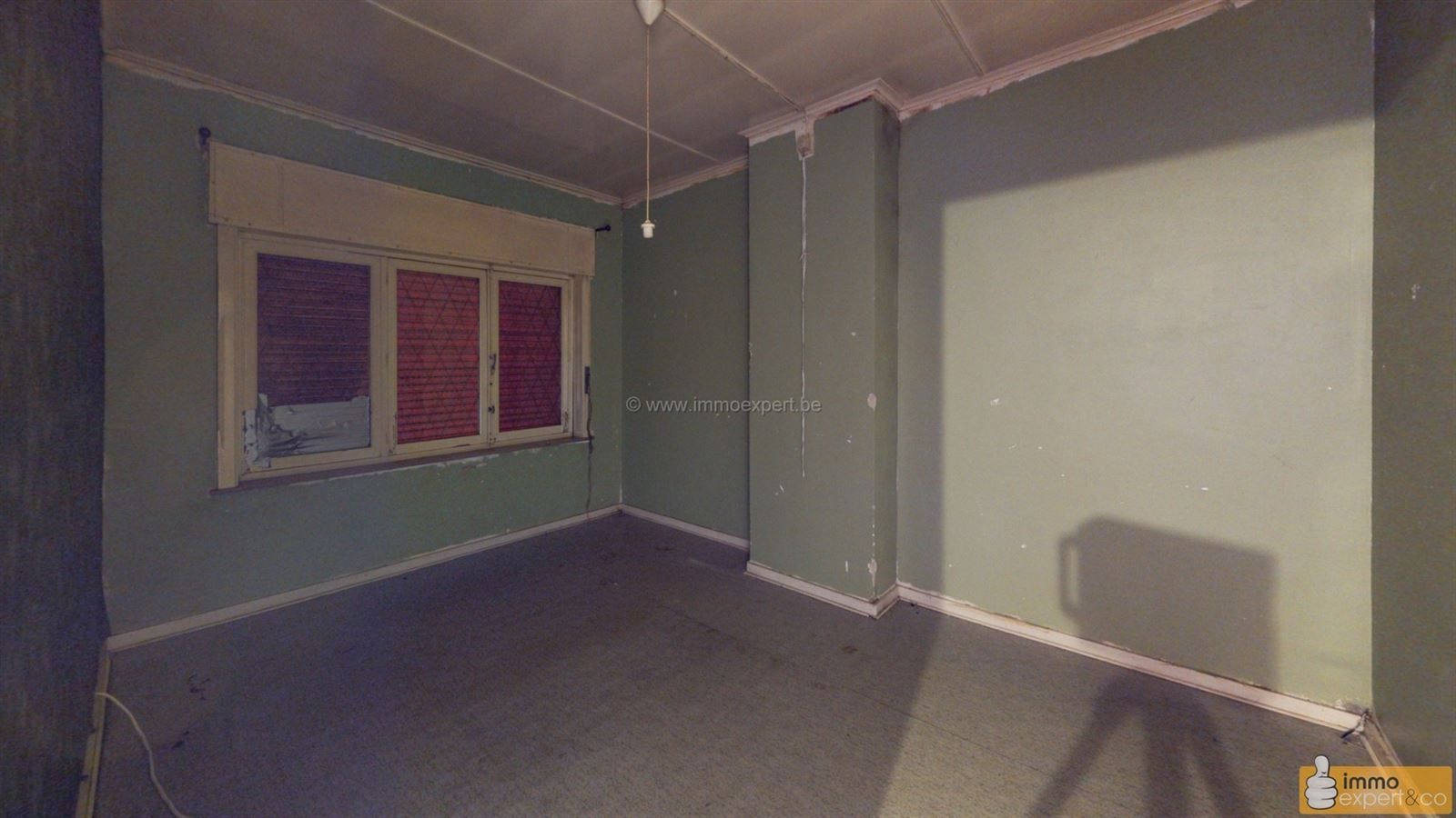 LIEDEKERKE: Landelijk gelegen te renoveren woning foto 17