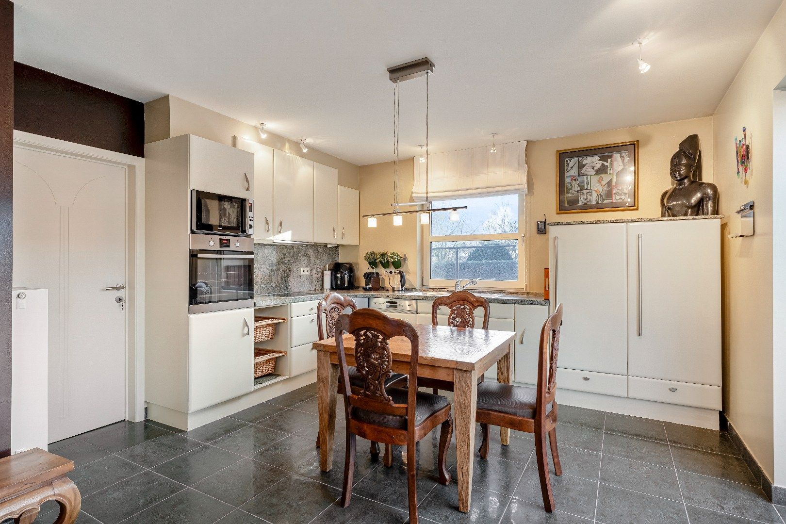 Statige en veelzijdige woning met karakter, energiezuinig comfort én prachtige tuin, op toplocatie. foto 21