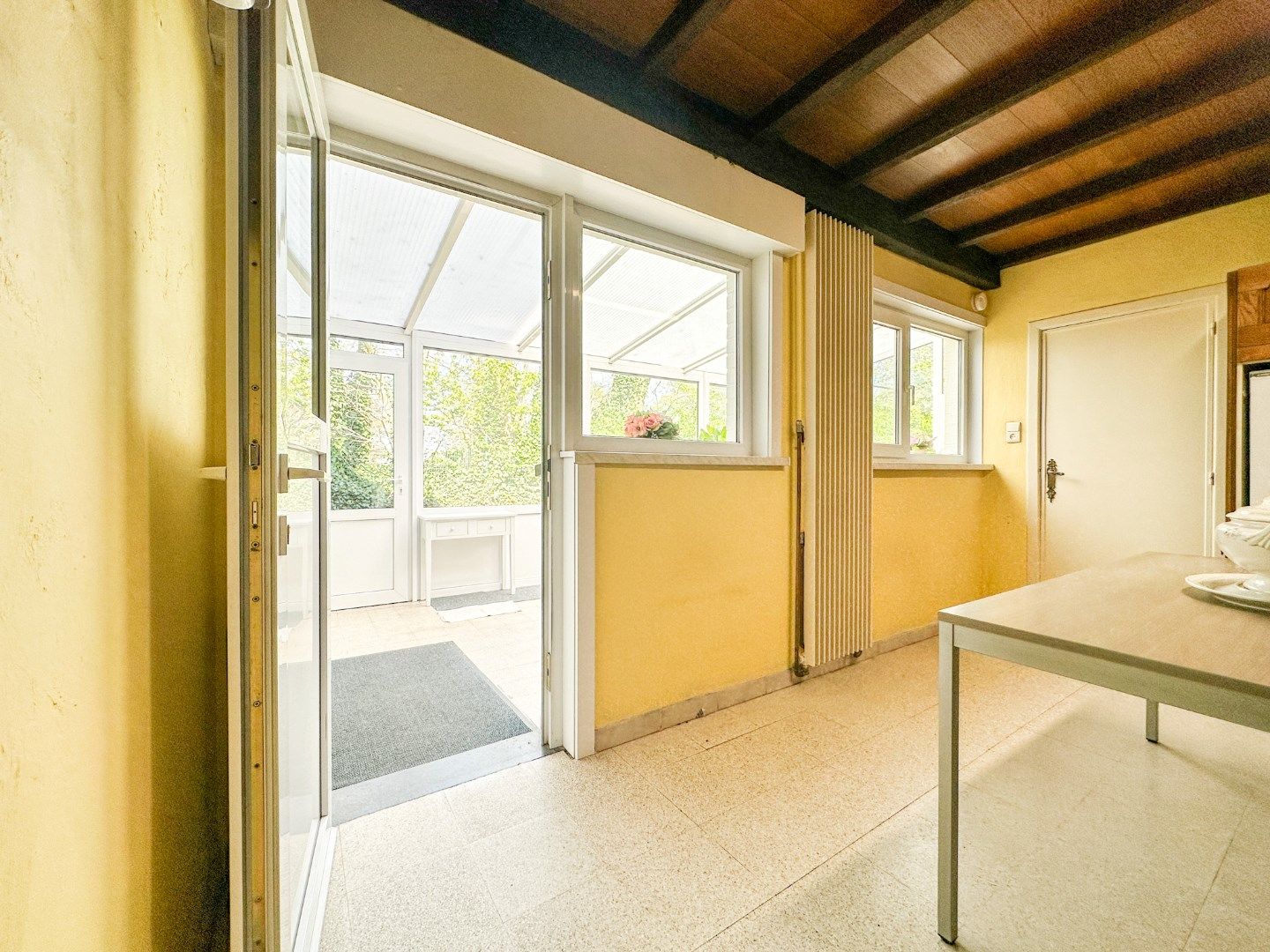 Ruime woning met tuin (perceel 524 m²), 3 slaapkamers, garage en bijgebouw/stalling, Torhout. foto 28