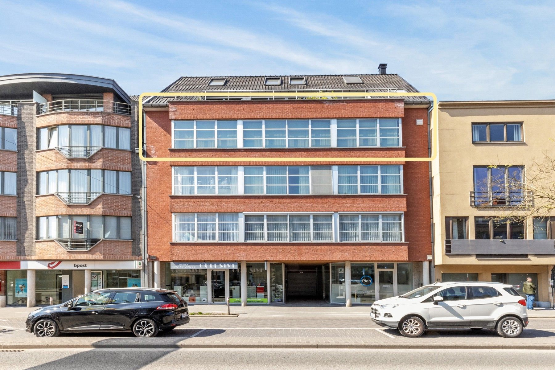 Exclusief en riant wonen met zicht op de oude Leiearm foto 2