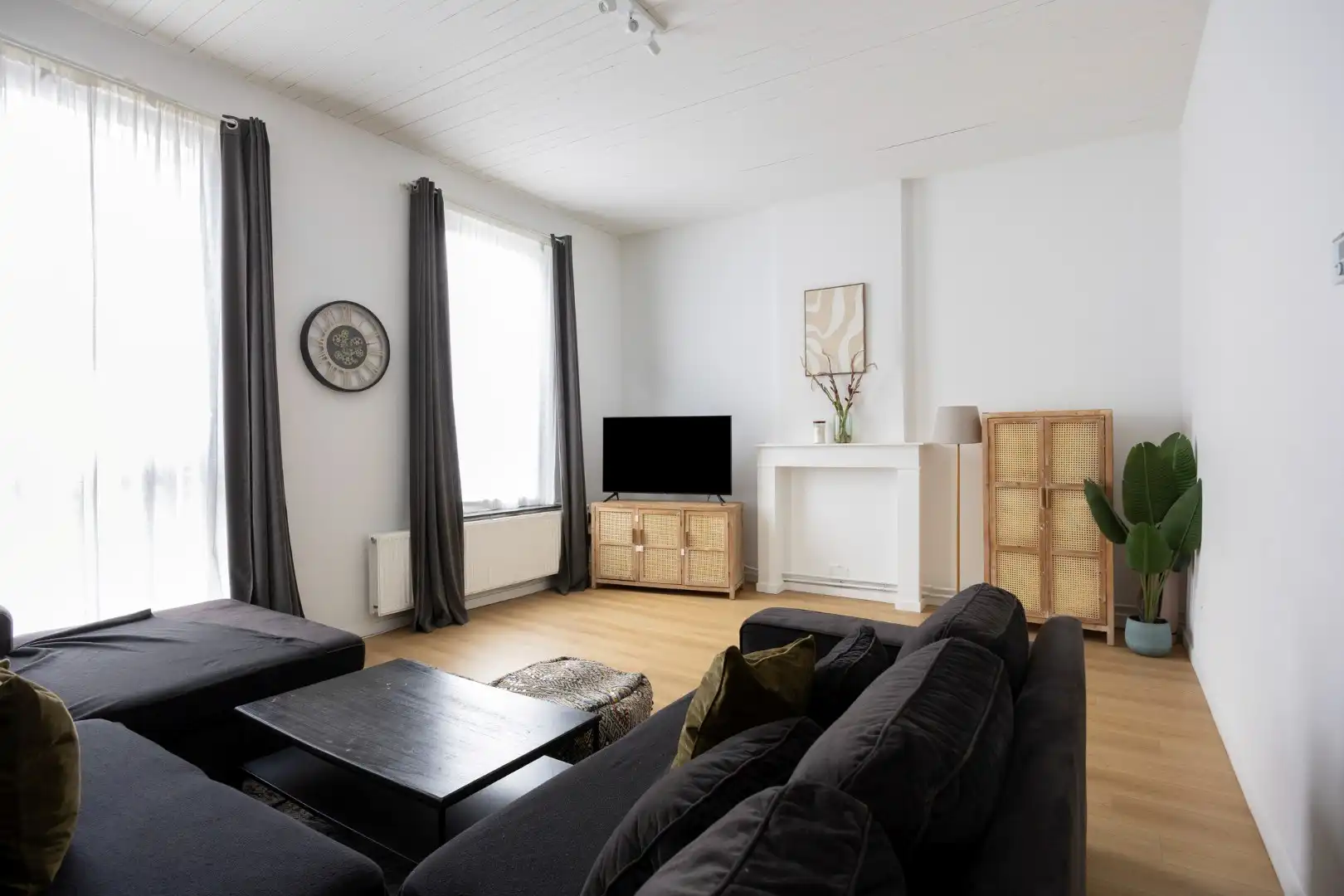 Instapklaar appartement met 2 slaapkamers foto 2