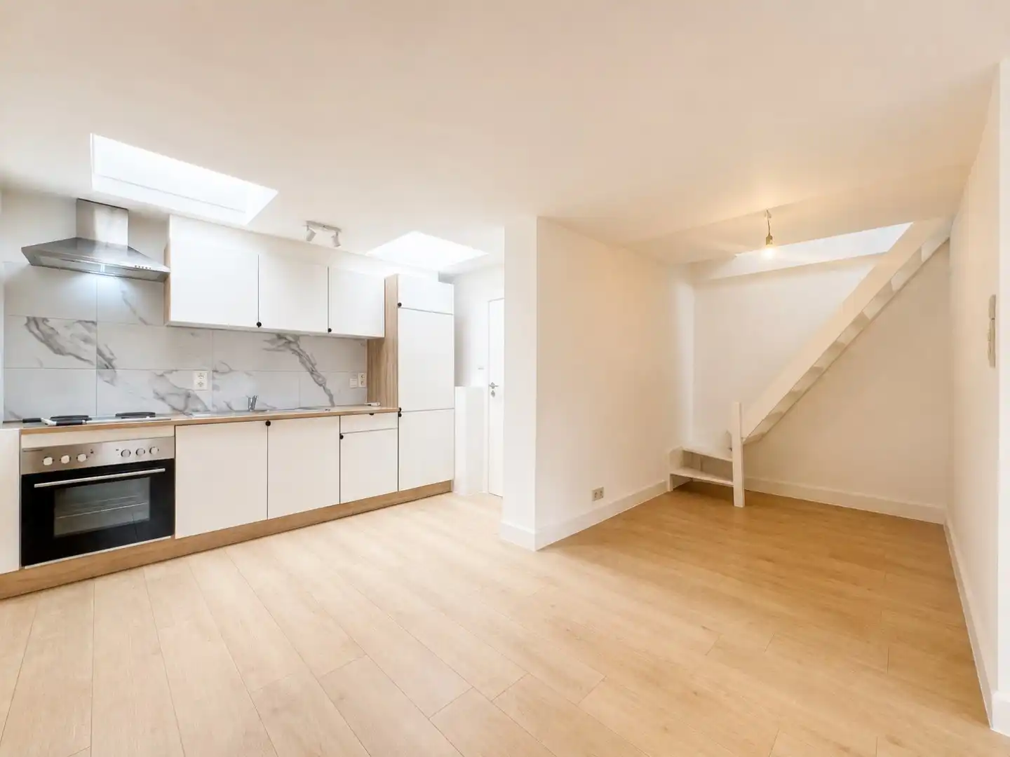 Charmante woning met 2 slaapkamers foto 5