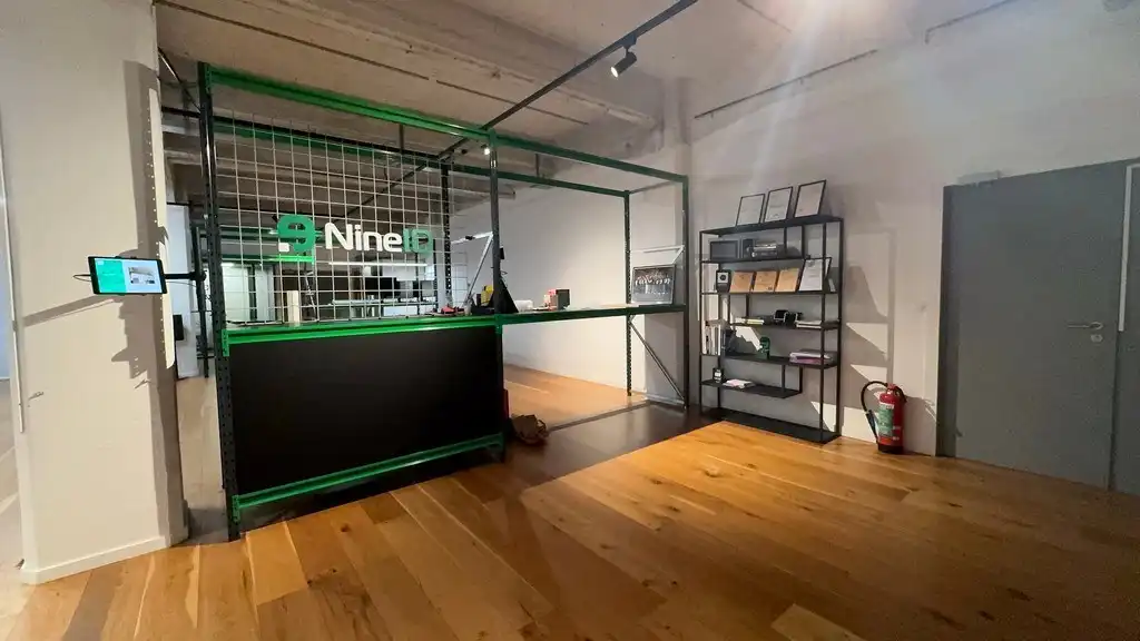 Loftkantoor te huur in Handelsdokcenter aan Stapelplein in Gent foto 9