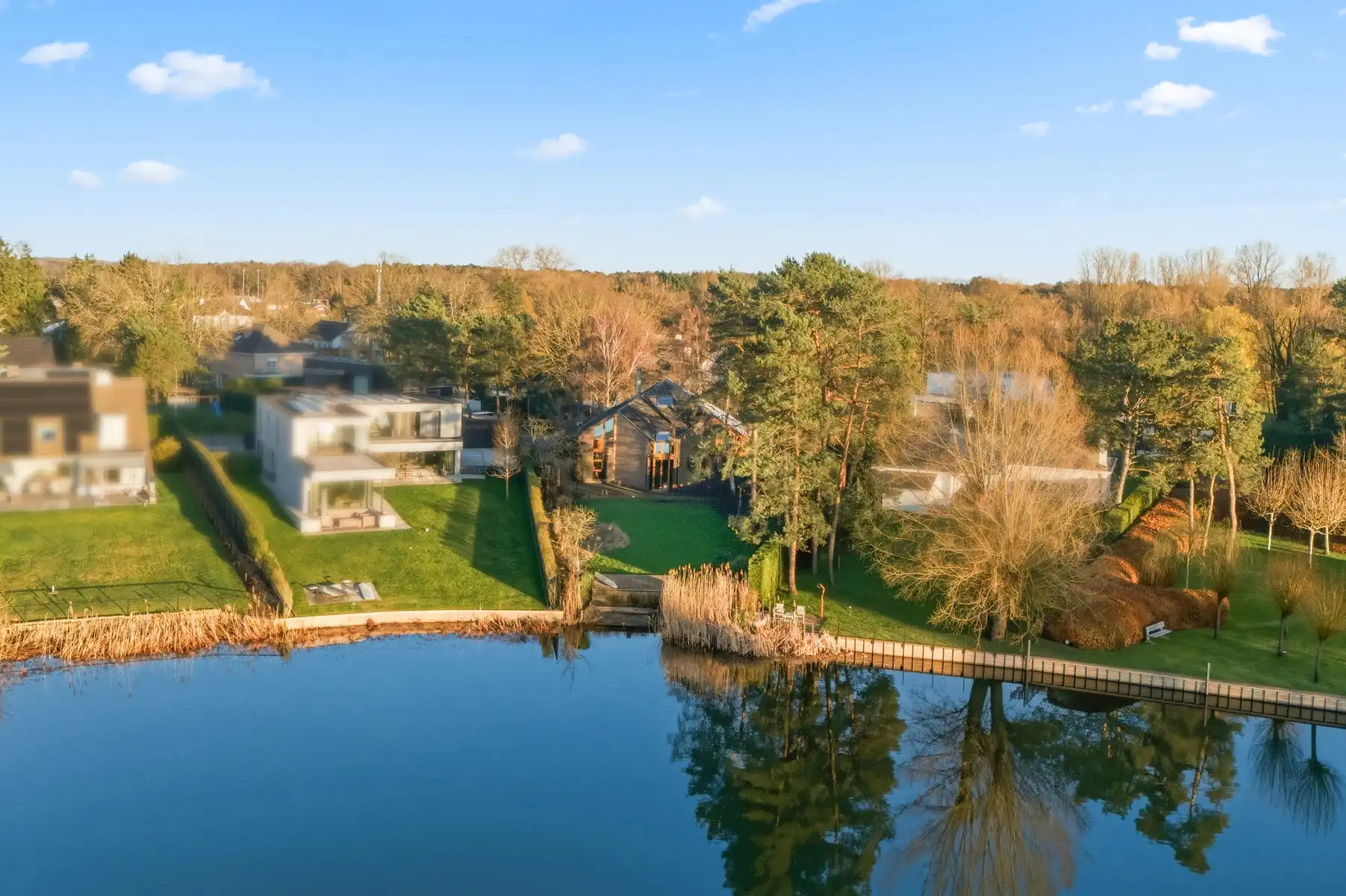 Architecturale villa aan het meer te KEERBERGEN foto 41