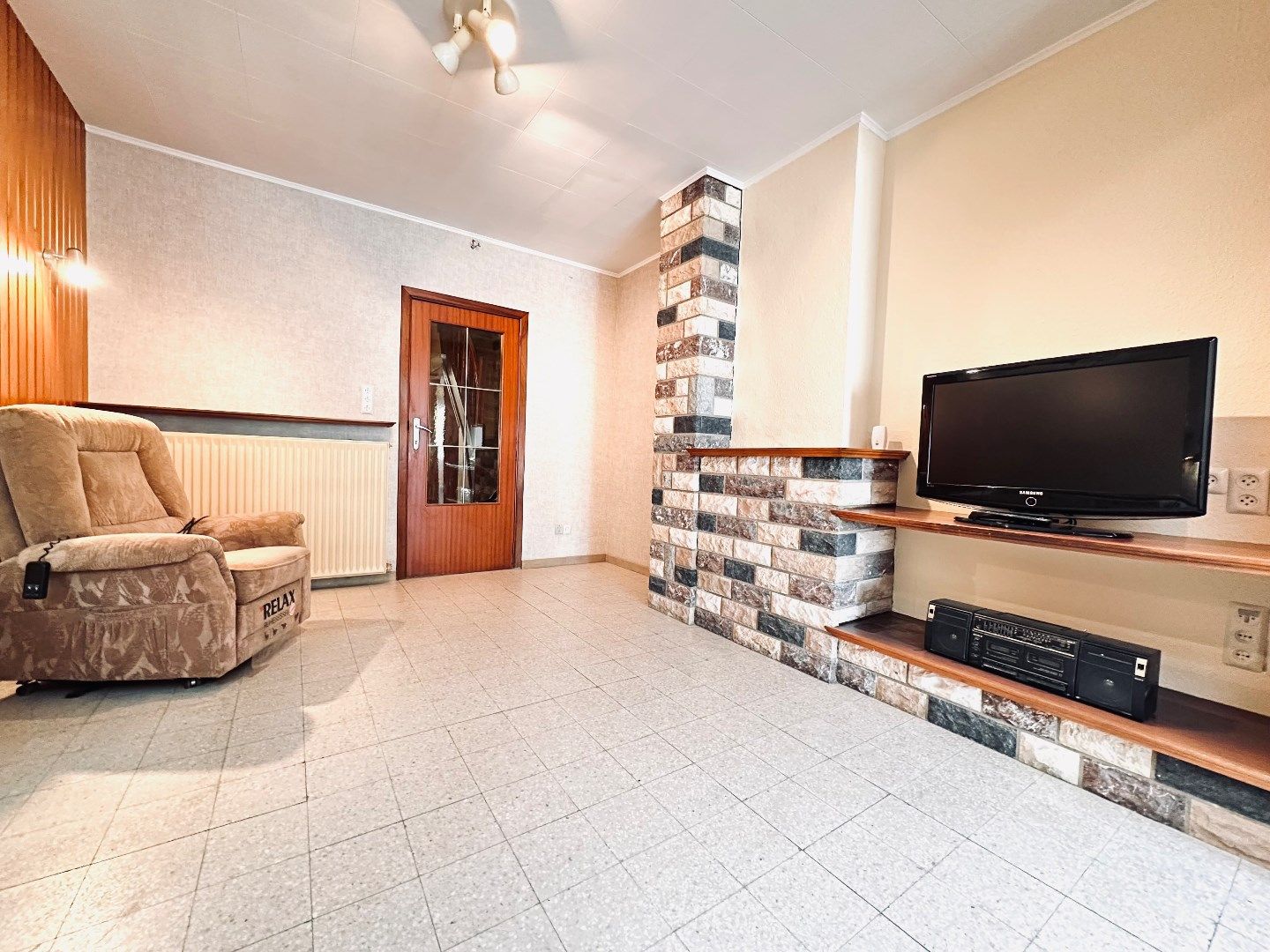 Ruime woning met grote tuin en prachtig groen uitzicht in het rustige Nerem foto 5