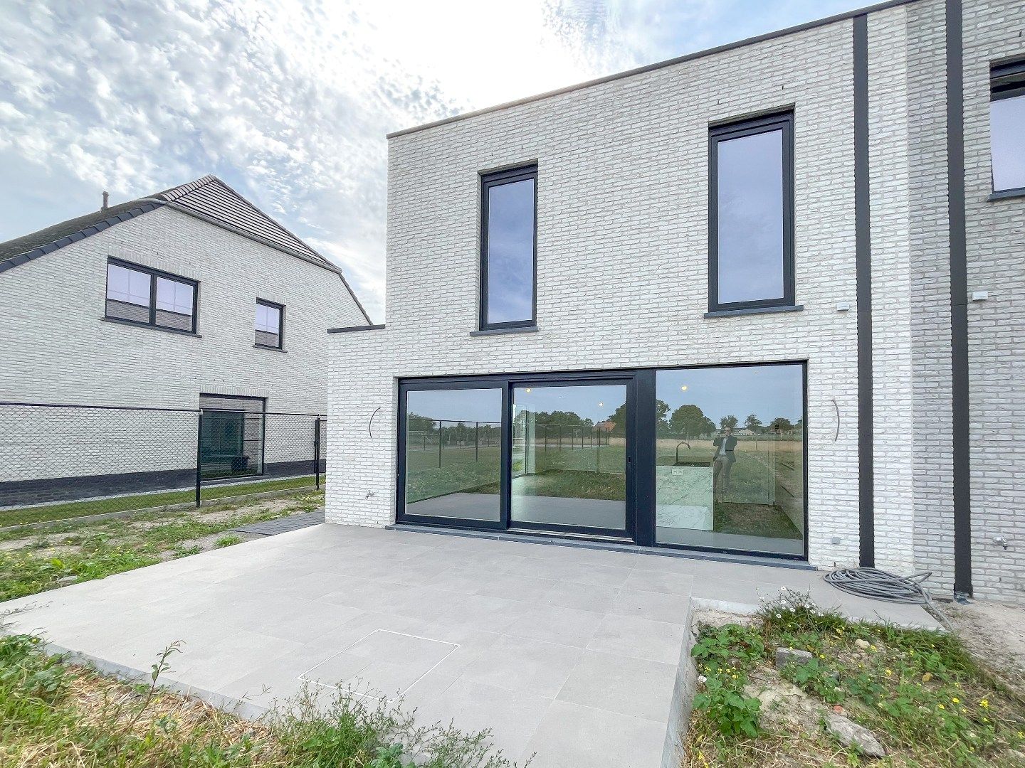 Kijkdag 13/09 van 10u tot 12u - Halfopen woning met 3 slaapkamers en landelijk verzicht! foto 25