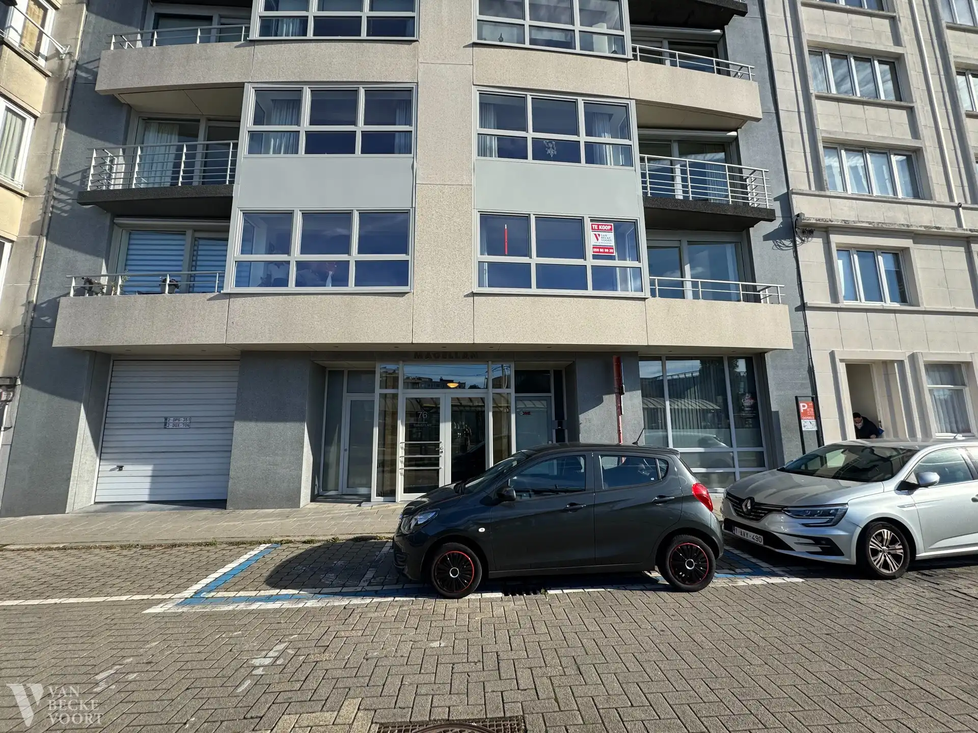 Appartement te koop Hendrik Serruyslaan 76/0102 - 8400 Oostende