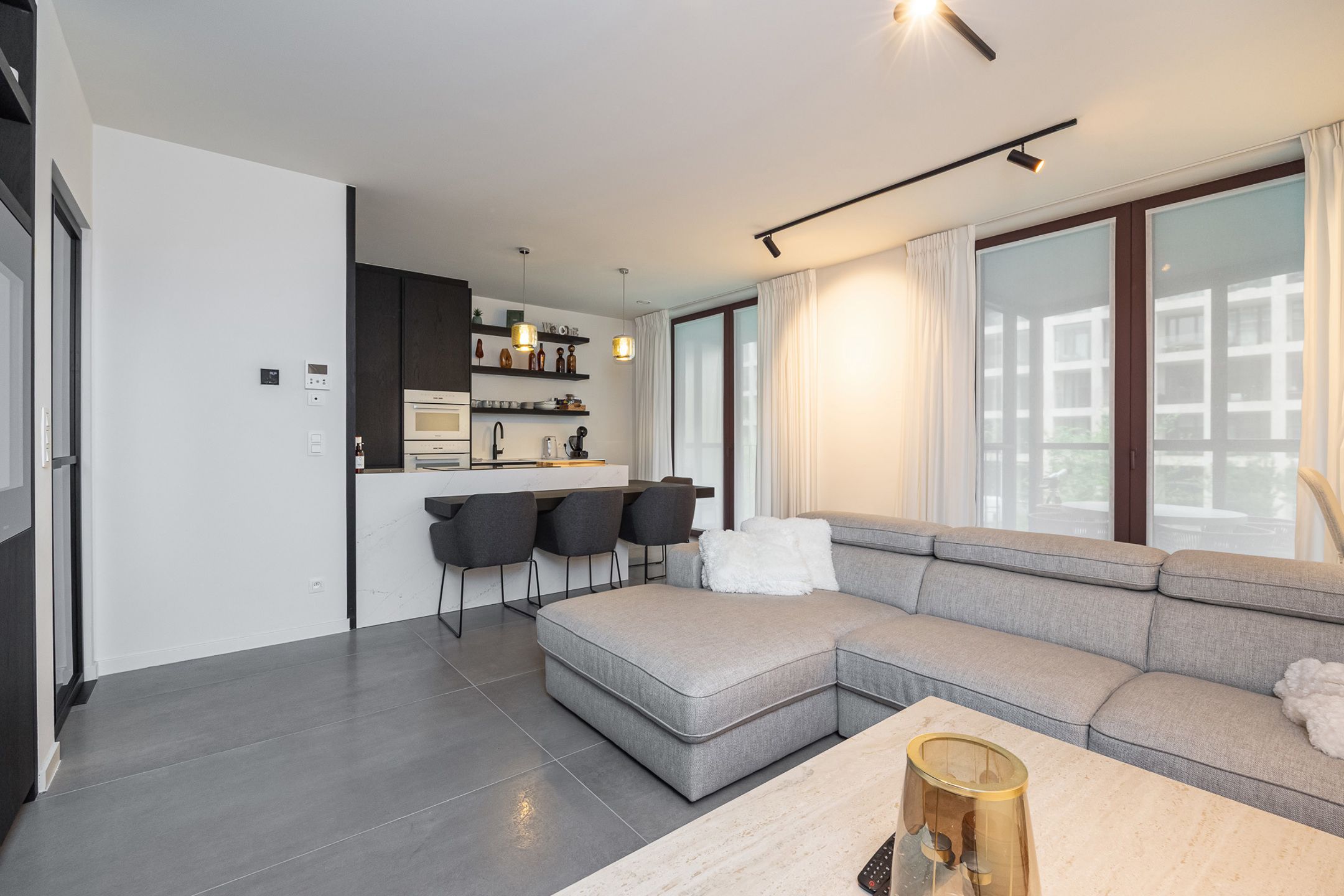 ANTWERPEN-ZUID - Top afgewerkt appartement foto 3