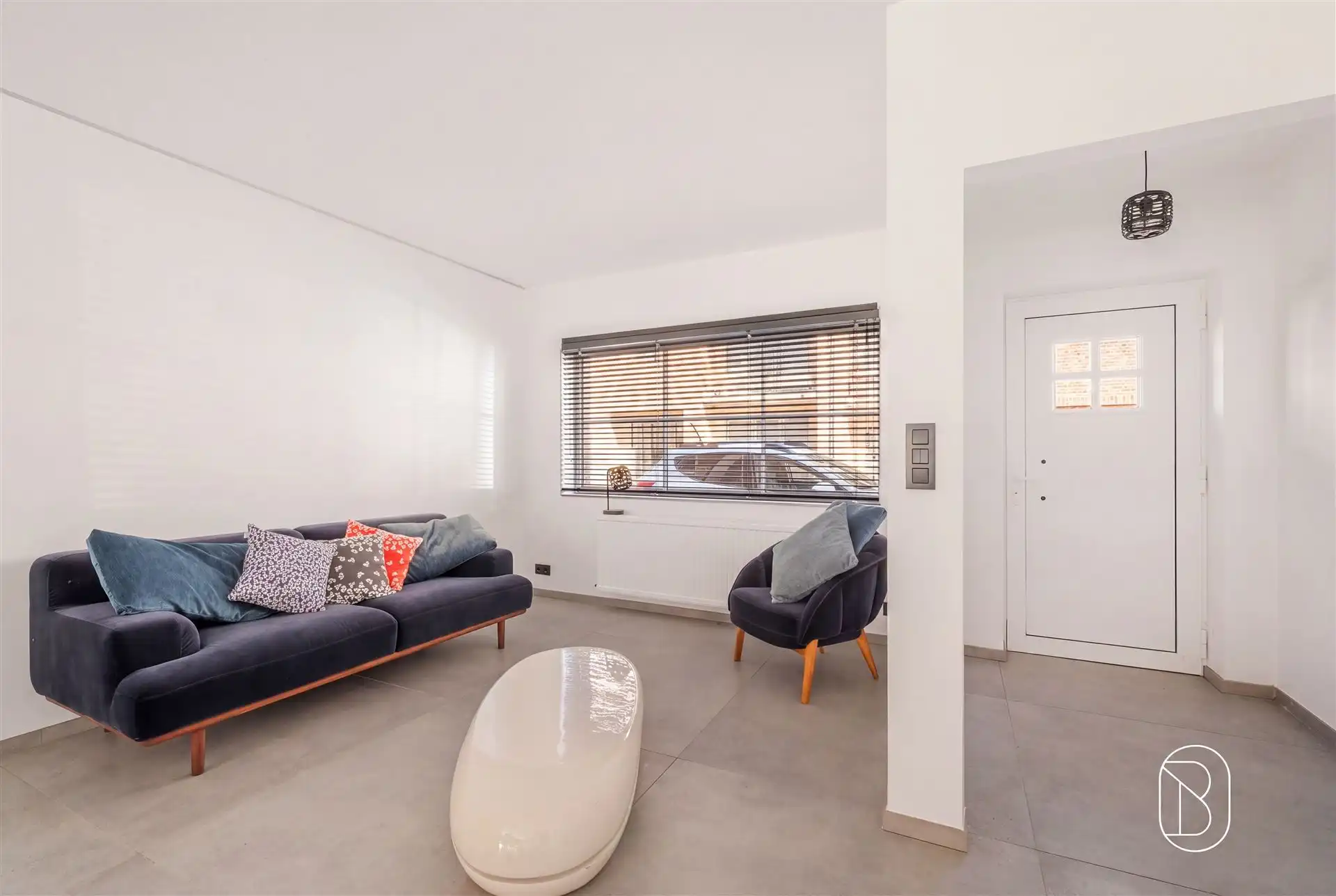 Toffe recente grote kwalitatieve woning met garage en tuin foto 5