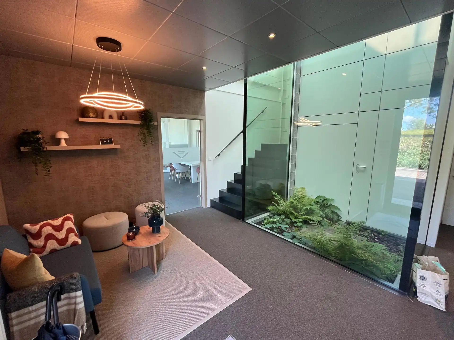 Kantoor te huur foto 2