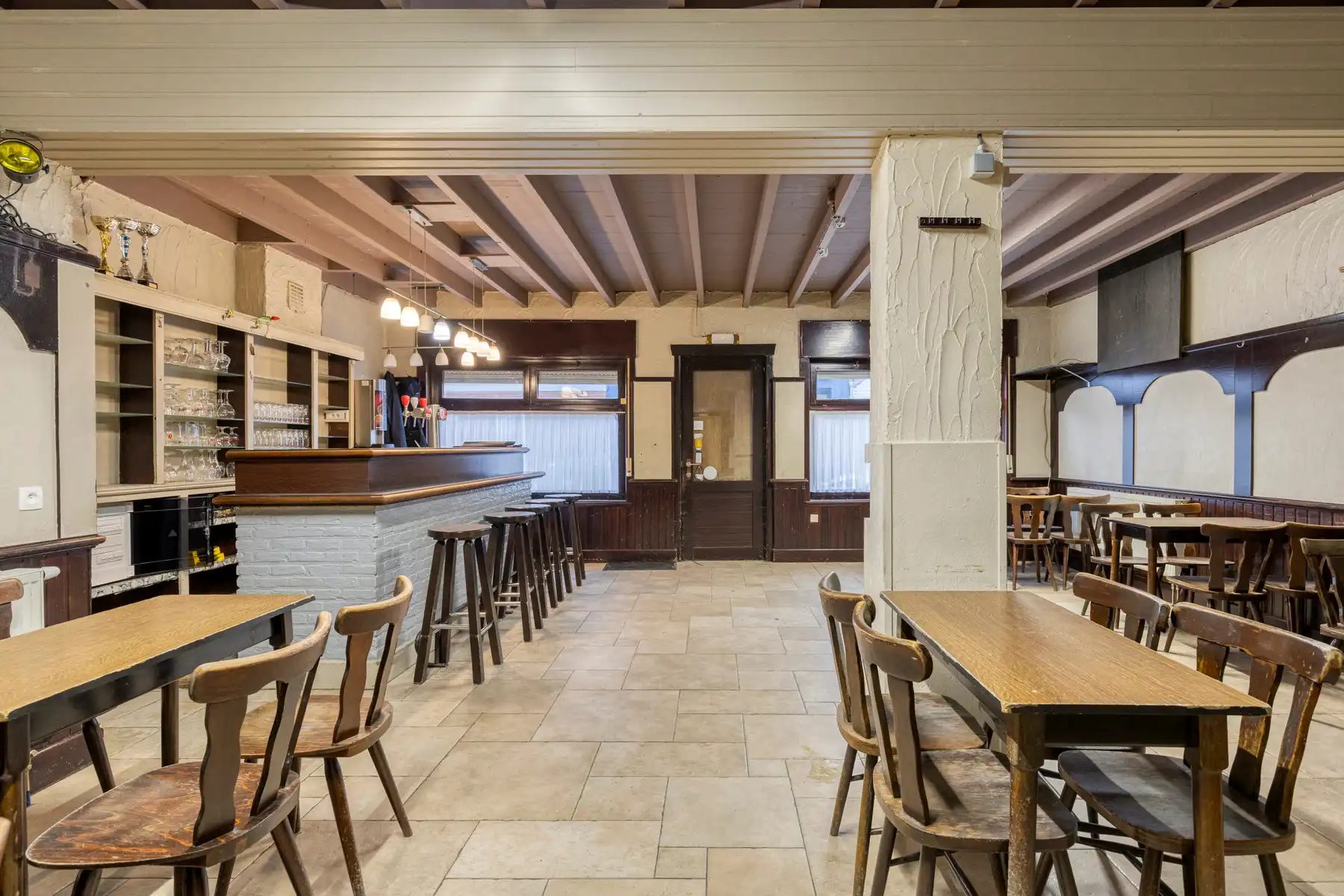 Woning met loods/grote garage en veel potentieel! foto 8