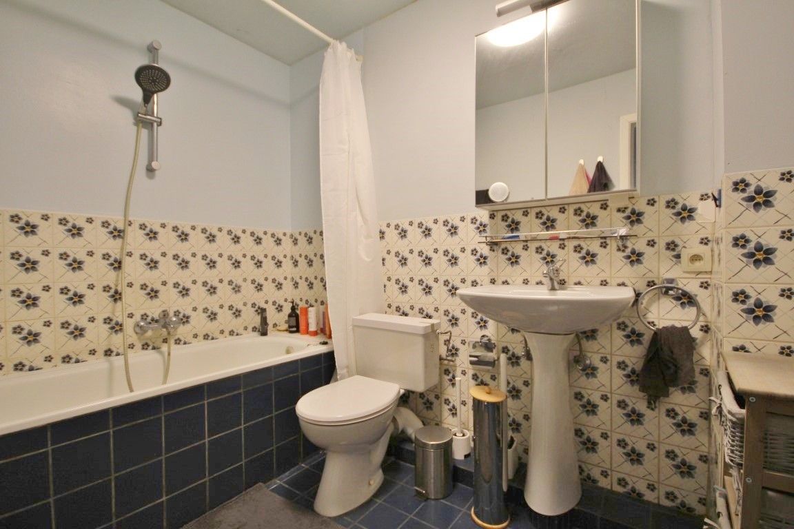 Gunstig gelegen appartement met 2 slaapkamers en garage foto 12