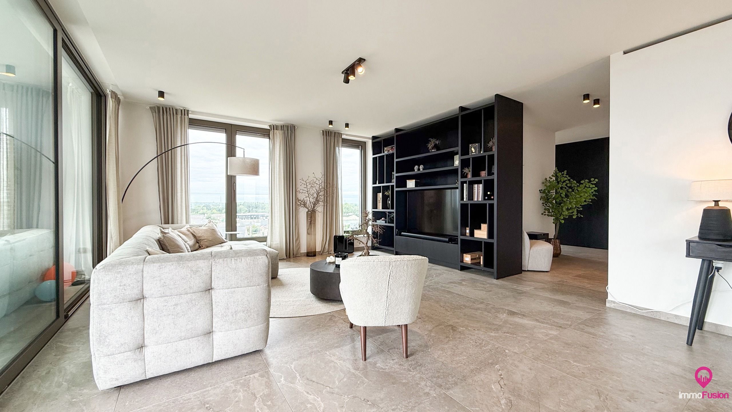 Exclusief penthouse van 220m² met 40m² terras in Beringen! foto 5